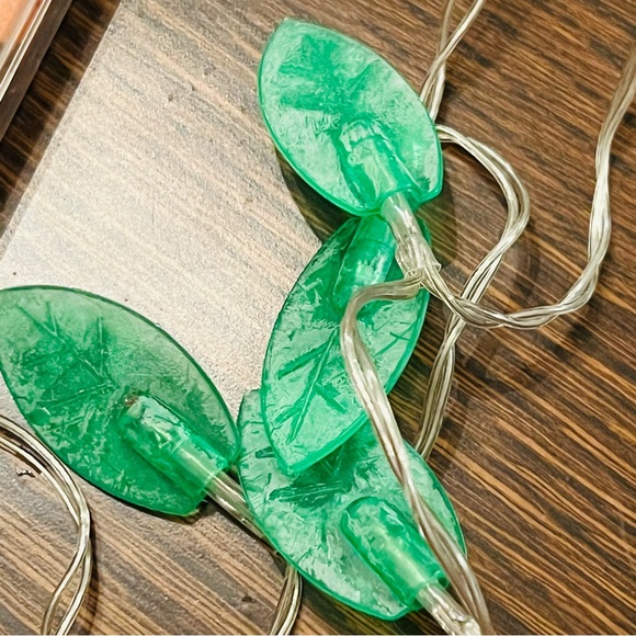 Leaf String Lights - Picture 8 of 9